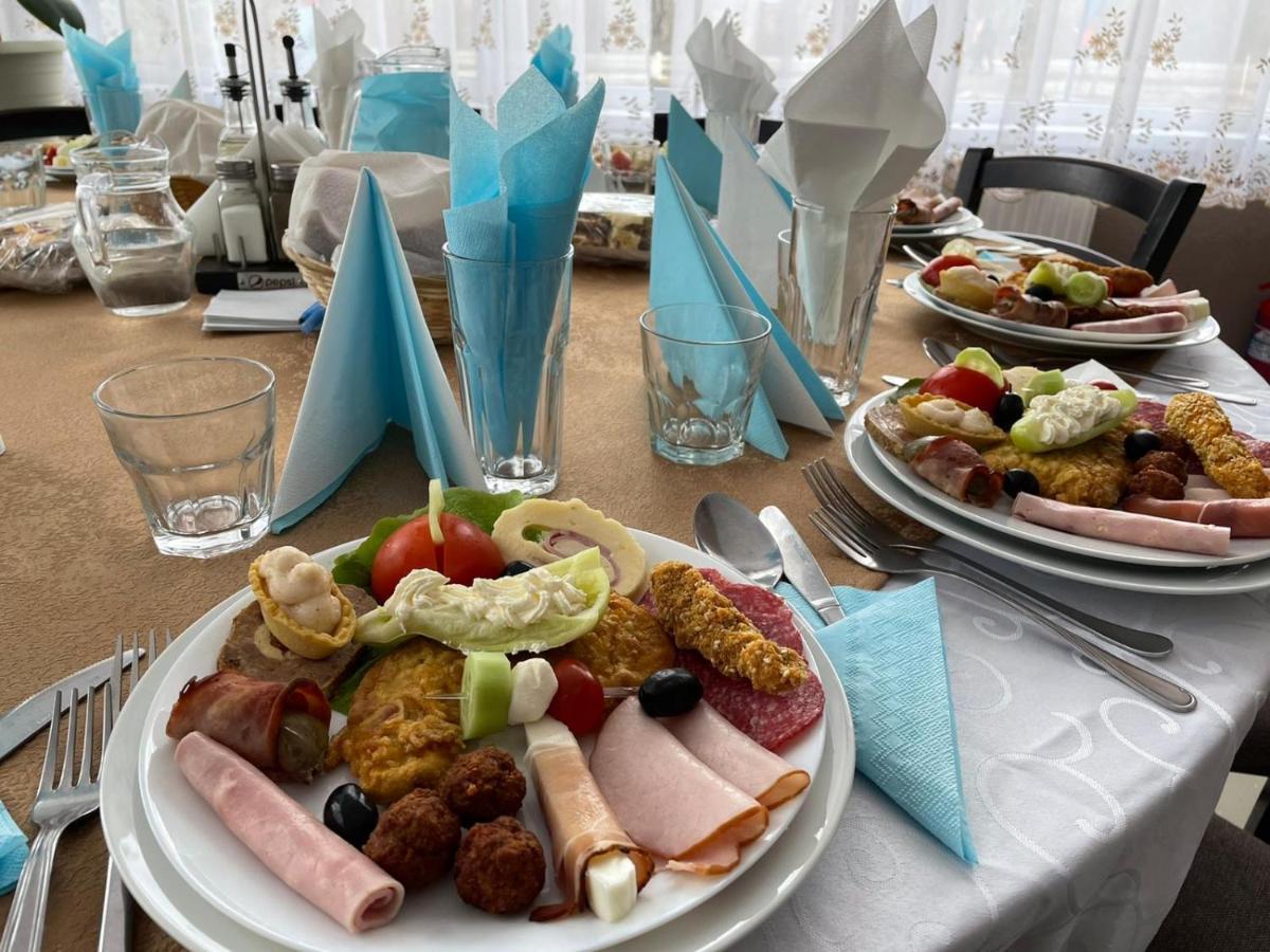 Mociu Guest House Zoreni מראה חיצוני תמונה