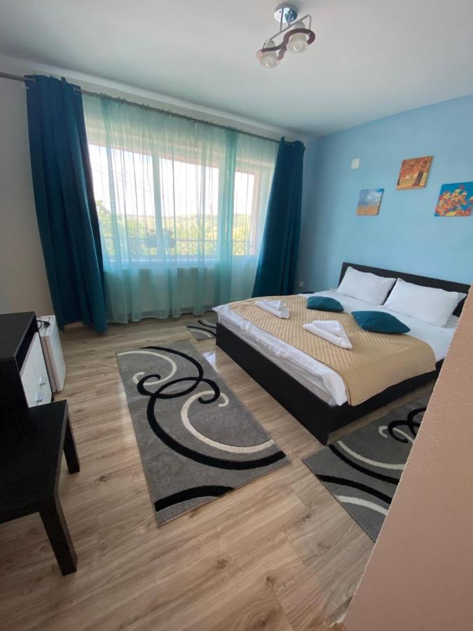 Mociu Guest House Zoreni מראה חיצוני תמונה